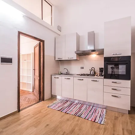 Close To The Duomo Exquisite 4bd Firenze