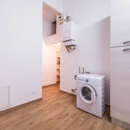 Apartman Close To The Duomo Exquisite 4bd Firenze